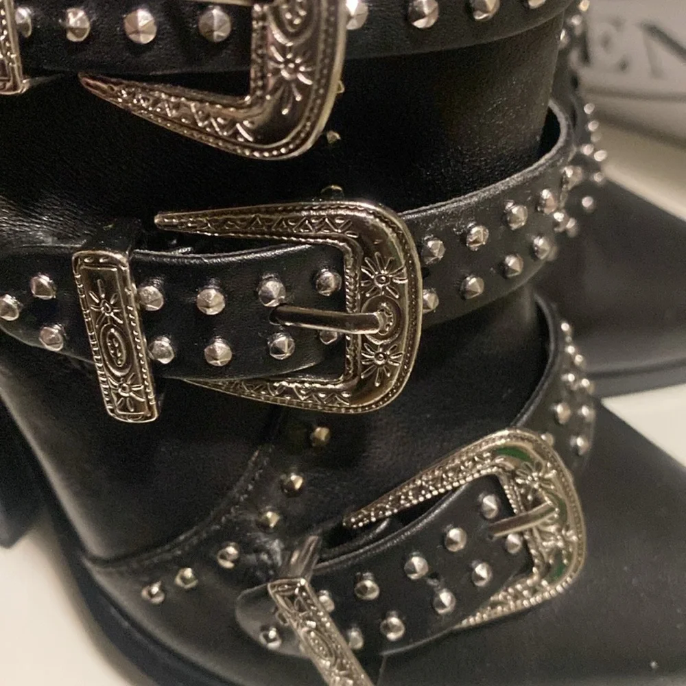 Motorcycle Booties - Picture 2 of 7